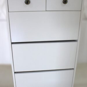 خزانة احذية انيقة